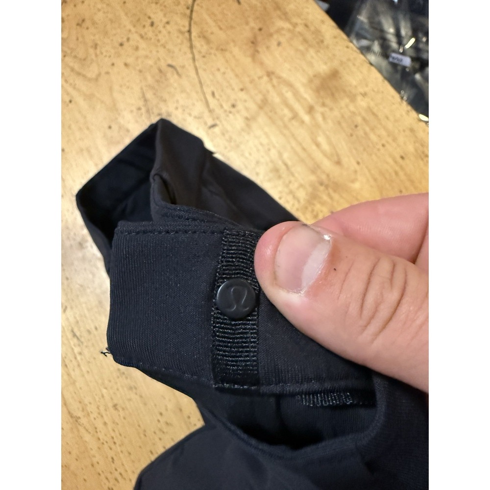 Men's Lululemon Commission Pant Warpstreme 32x31 Black Men's Golf Performance - Picture 3 of 7